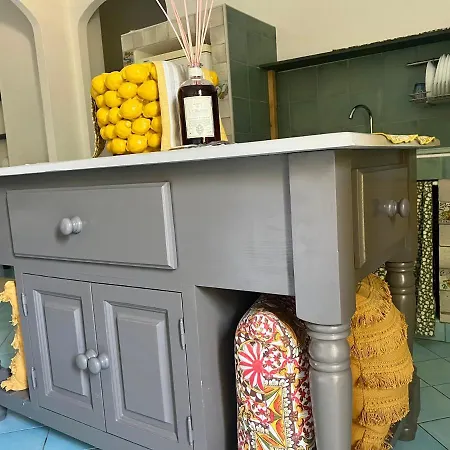 Rebecca's Taormina Collection: Recanati Apartment *